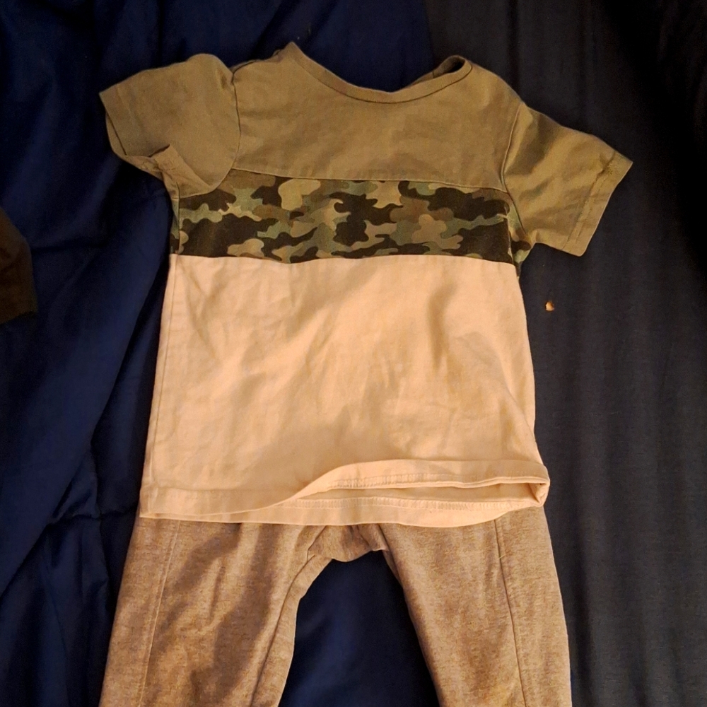 TOMMY BAHAMA 2T OUTFIT